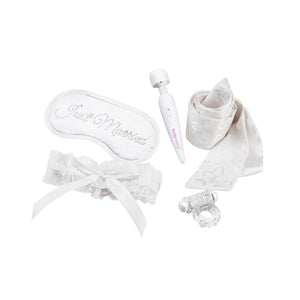 BODYWAND HONEYMOON GIFT SET